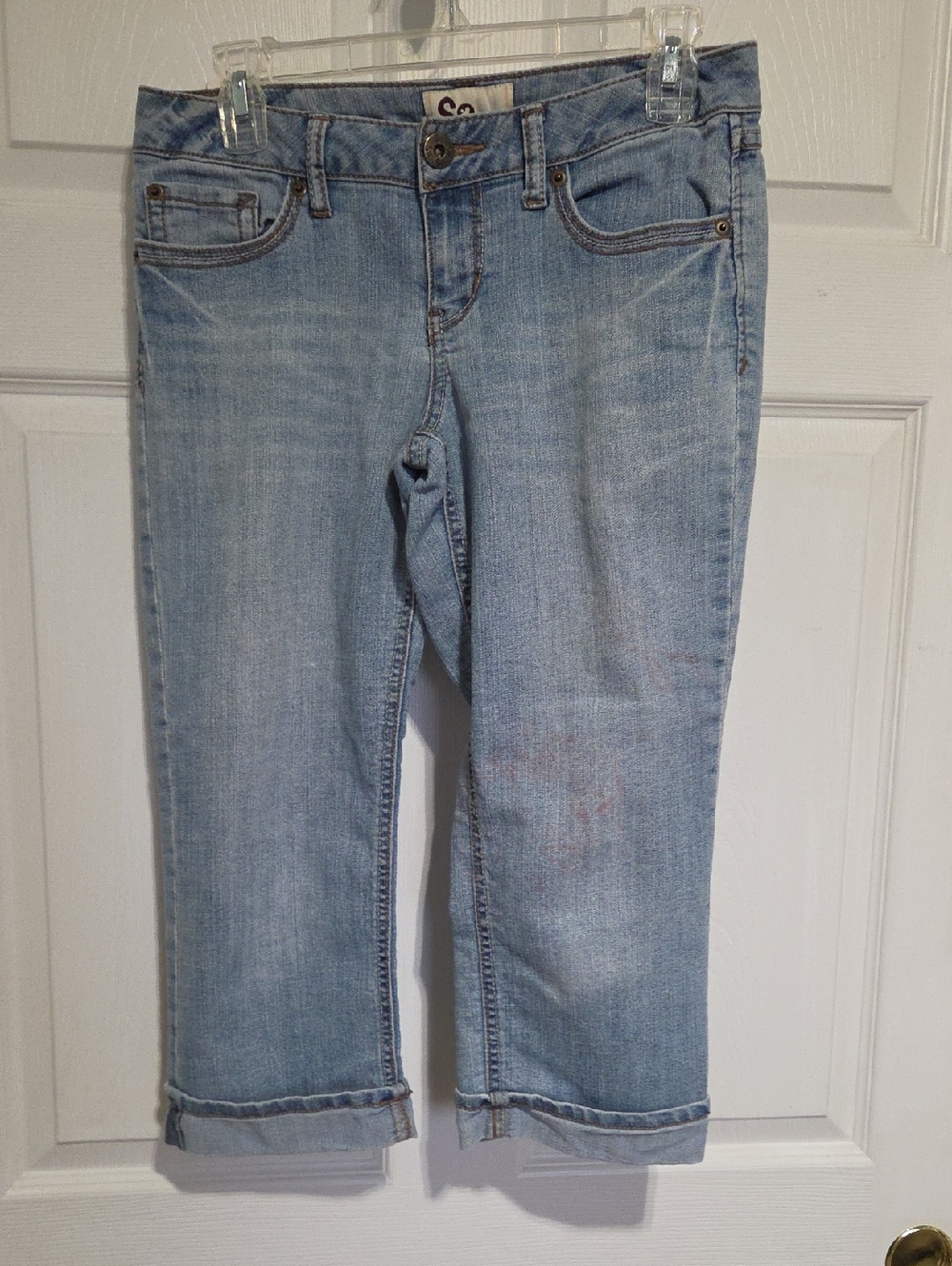 SO Light Wash Cropped Women's Jeans